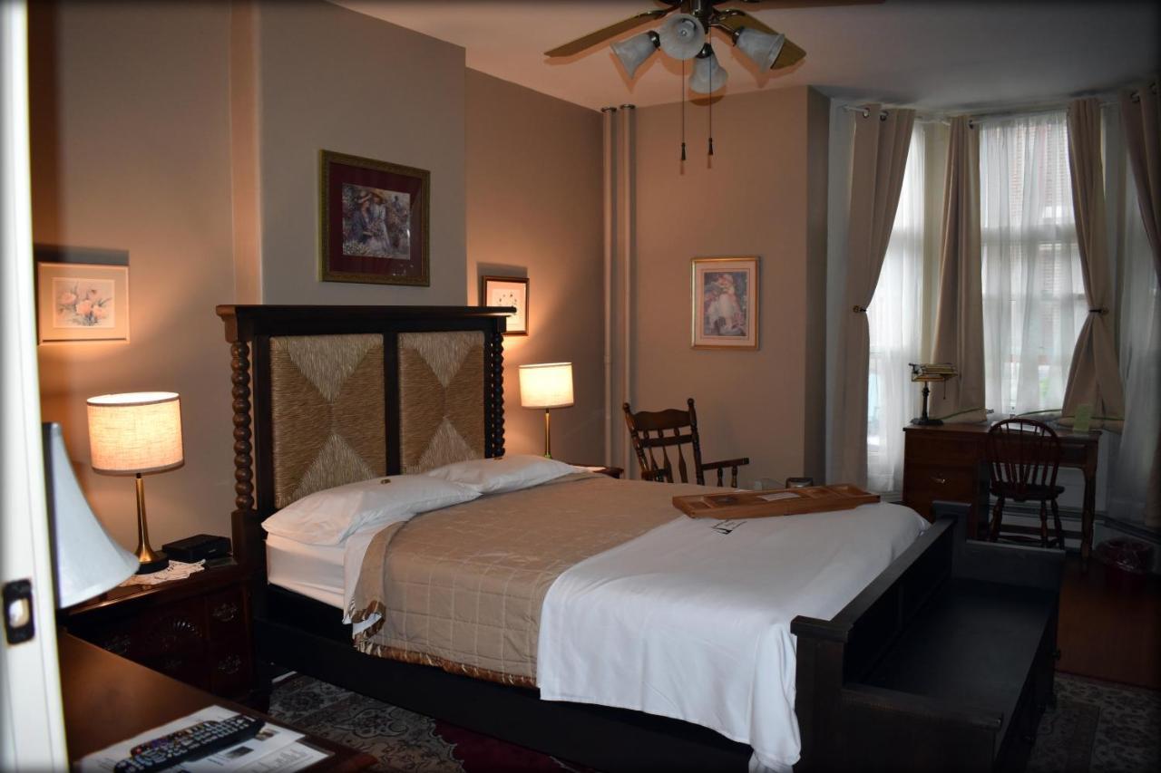Inn At The Agora Льюистон Экстерьер фото