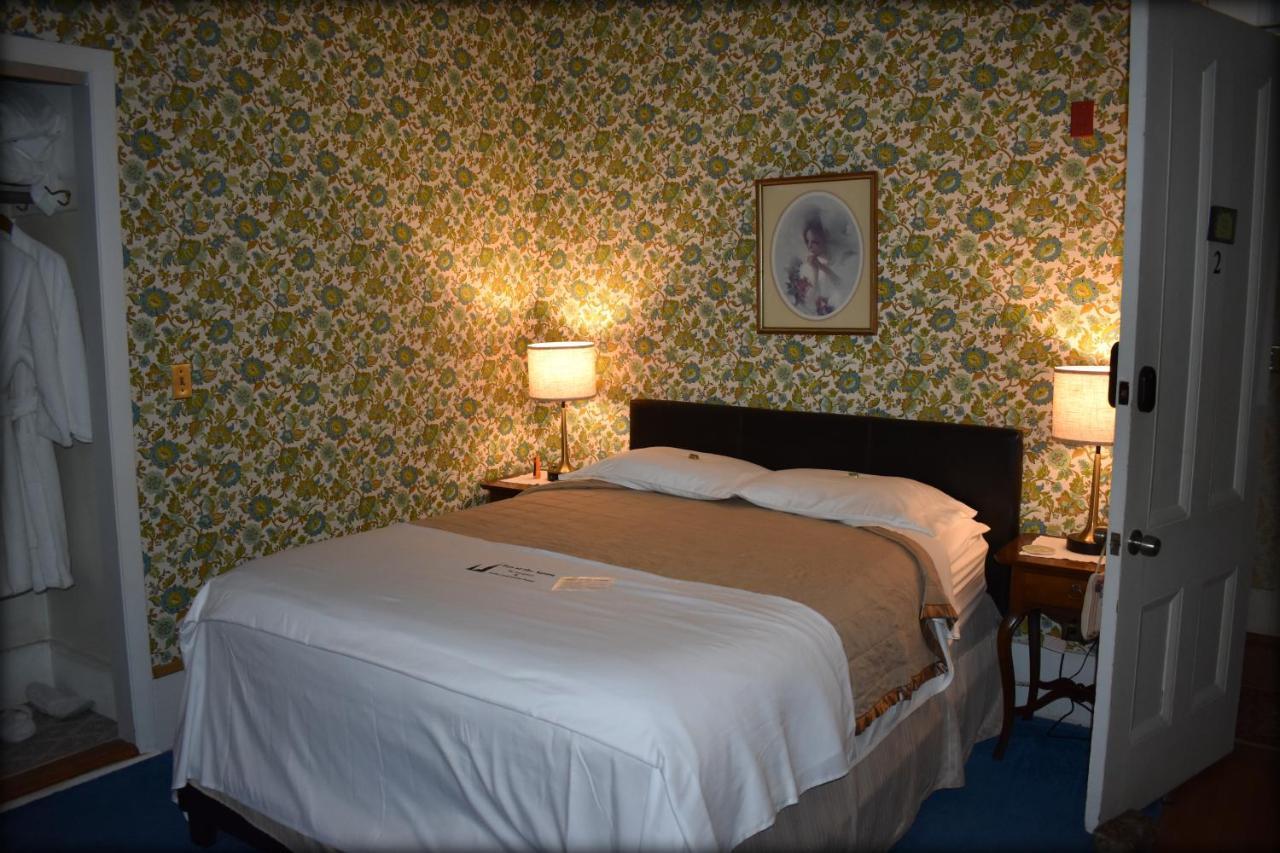 Inn At The Agora Льюистон Экстерьер фото