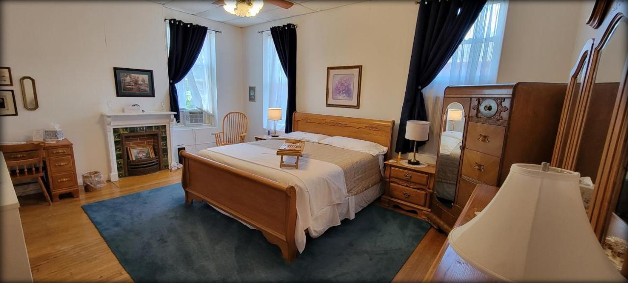 Inn At The Agora Льюистон Экстерьер фото