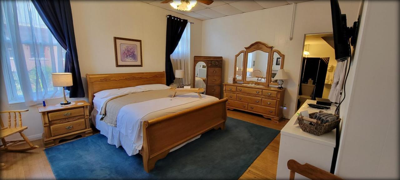 Inn At The Agora Льюистон Экстерьер фото