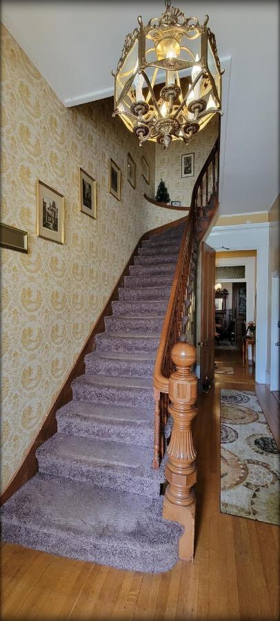 Inn At The Agora Льюистон Экстерьер фото