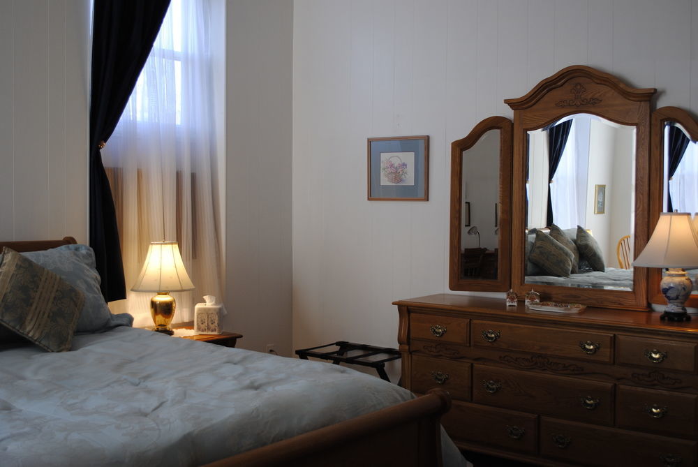 Inn At The Agora Льюистон Экстерьер фото
